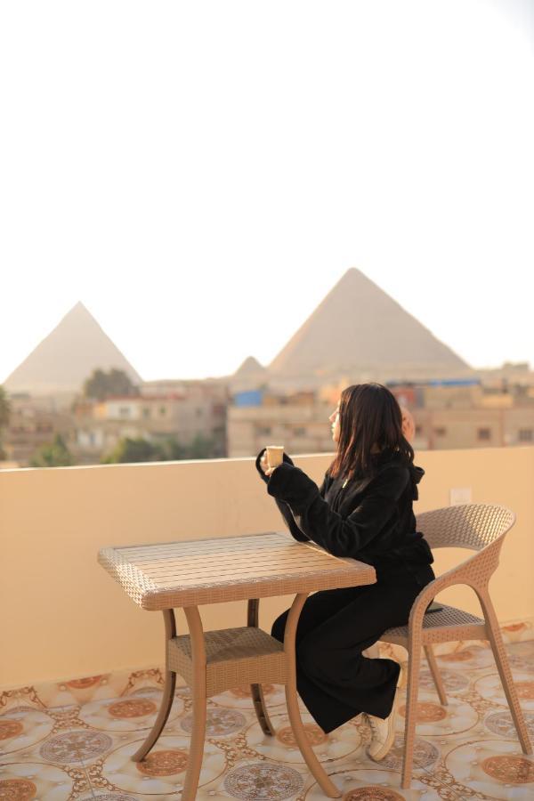 Three Golden Pyramids Cairo Exterior foto